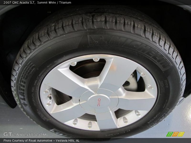 Summit White / Titanium 2007 GMC Acadia SLT