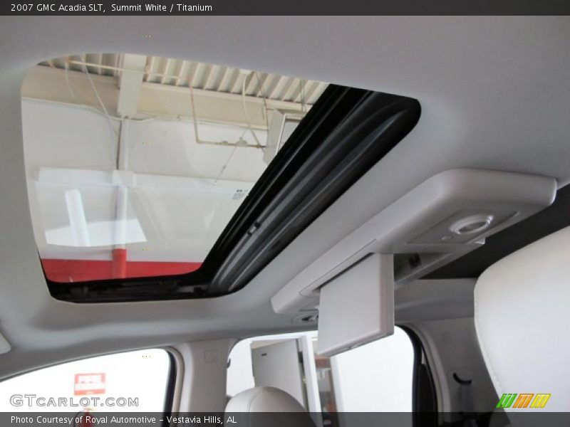 Summit White / Titanium 2007 GMC Acadia SLT