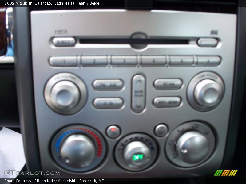 Satin Meisai Pearl / Beige 2009 Mitsubishi Galant ES