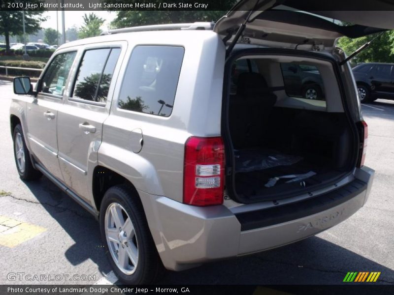 Light Sandstone Metallic / Dark Slate Gray 2010 Jeep Patriot Latitude