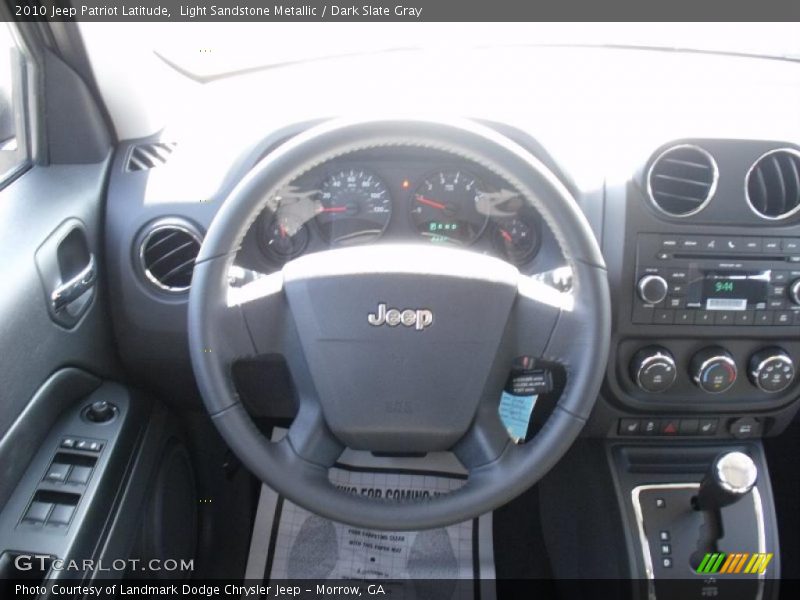 Light Sandstone Metallic / Dark Slate Gray 2010 Jeep Patriot Latitude