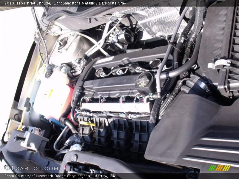 Light Sandstone Metallic / Dark Slate Gray 2010 Jeep Patriot Latitude