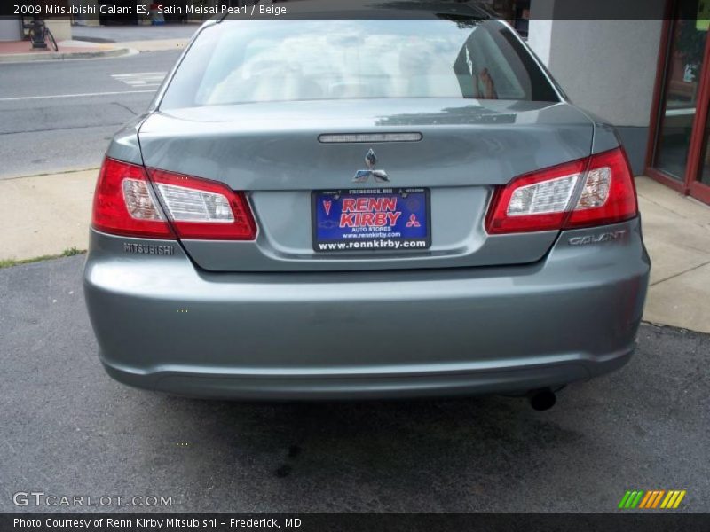 Satin Meisai Pearl / Beige 2009 Mitsubishi Galant ES