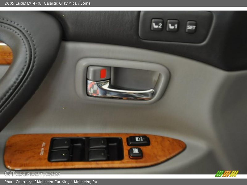 Galactic Gray Mica / Stone 2005 Lexus LX 470