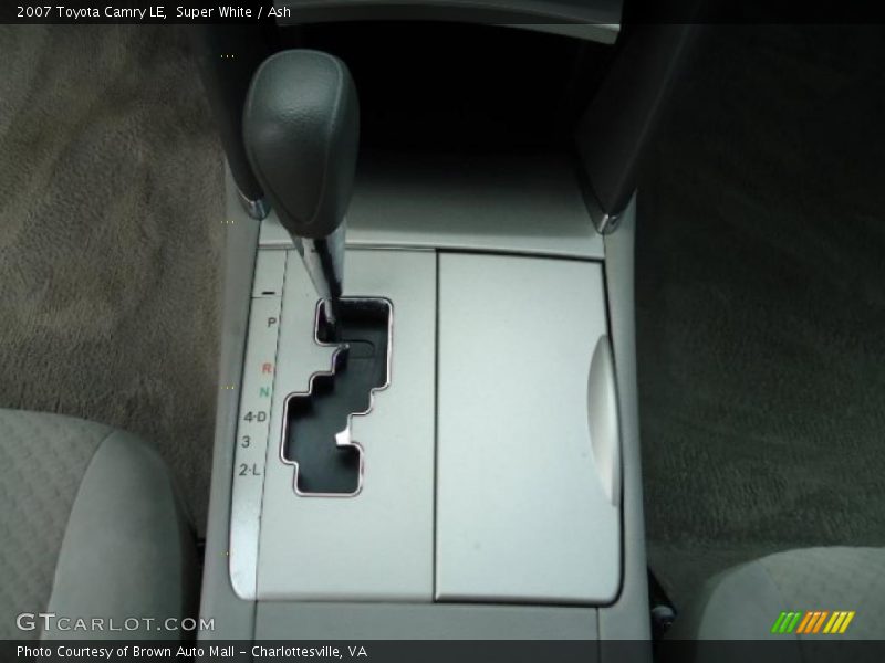 Super White / Ash 2007 Toyota Camry LE