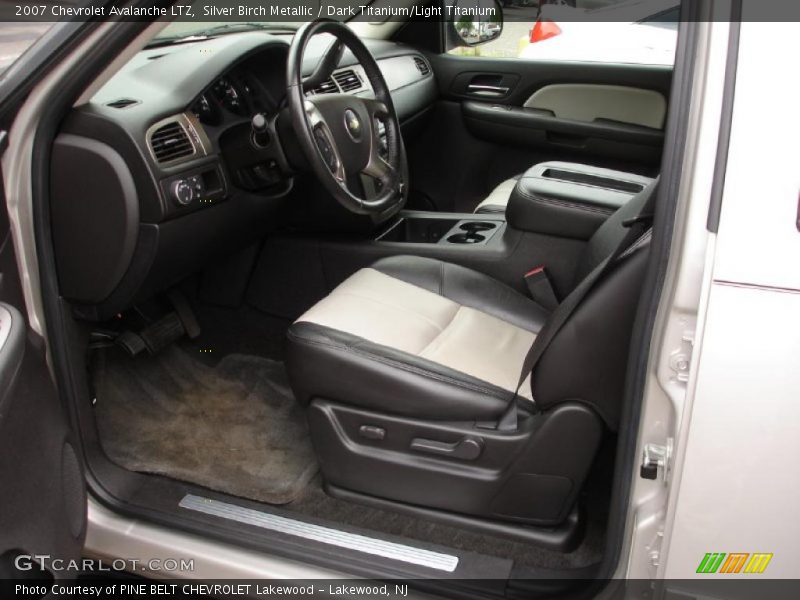 Silver Birch Metallic / Dark Titanium/Light Titanium 2007 Chevrolet Avalanche LTZ