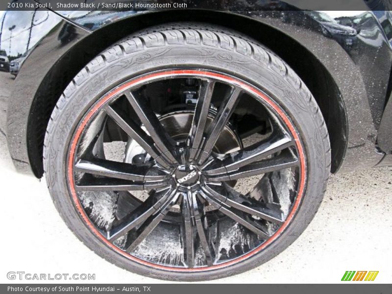 Shadow Black / Sand/Black Houndstooth Cloth 2010 Kia Soul !