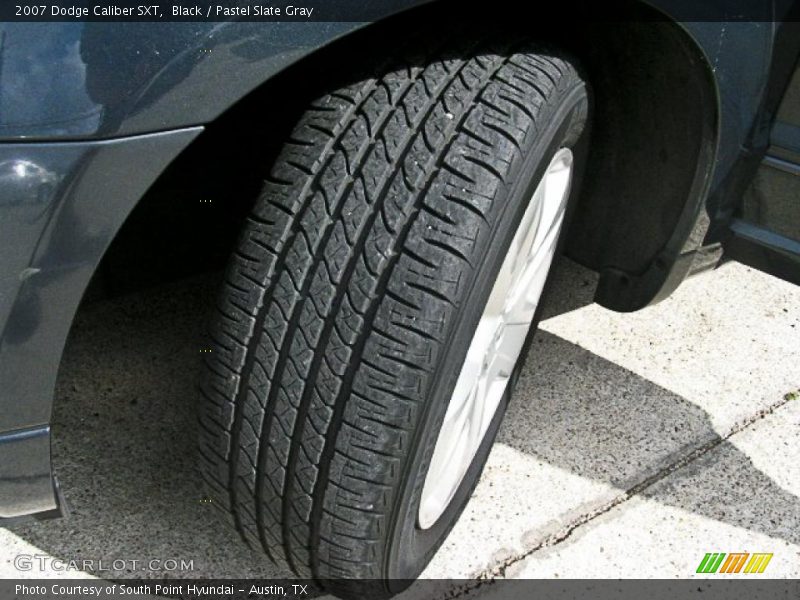 Black / Pastel Slate Gray 2007 Dodge Caliber SXT