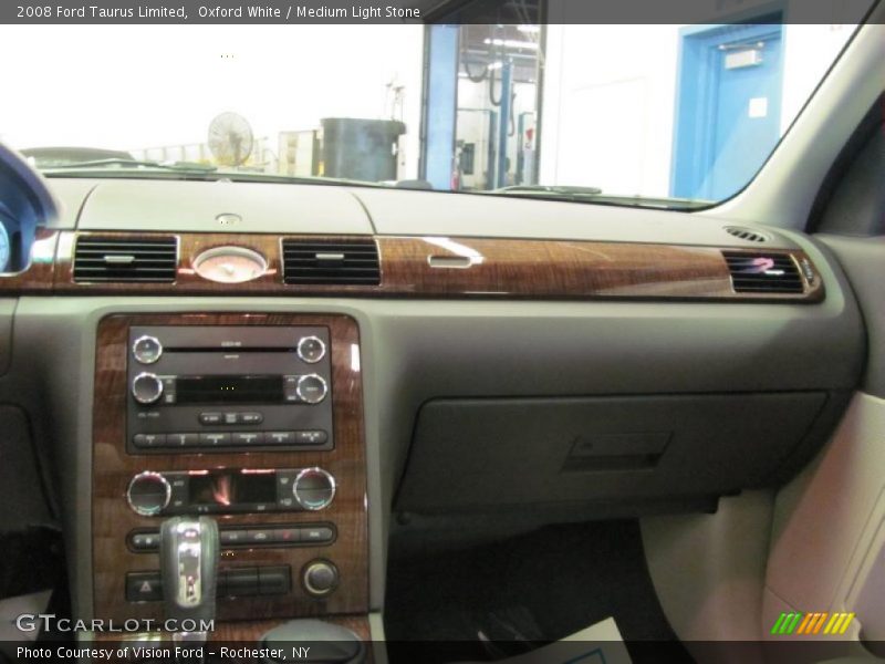 Oxford White / Medium Light Stone 2008 Ford Taurus Limited
