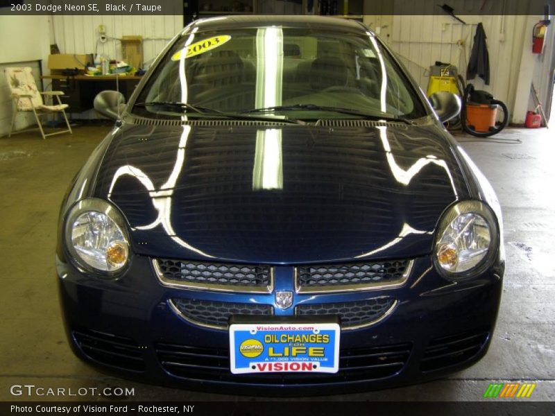 Black / Taupe 2003 Dodge Neon SE