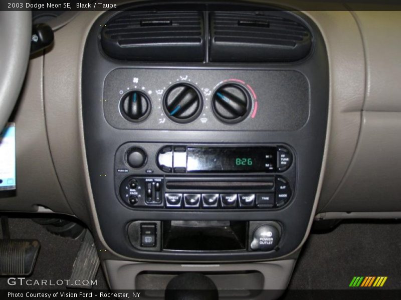 Black / Taupe 2003 Dodge Neon SE
