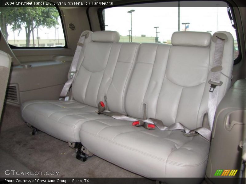 Silver Birch Metallic / Tan/Neutral 2004 Chevrolet Tahoe LT