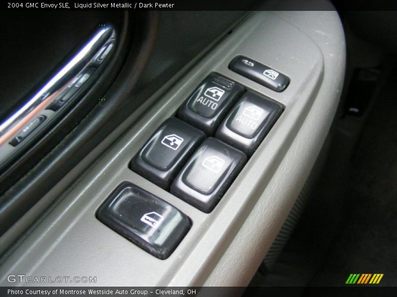 Liquid Silver Metallic / Dark Pewter 2004 GMC Envoy SLE