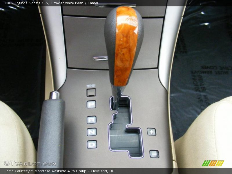 Powder White Pearl / Camel 2009 Hyundai Sonata GLS