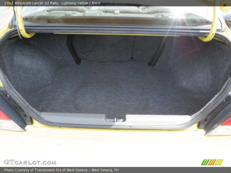 Lightning Yellow / Black 2002 Mitsubishi Lancer OZ Rally