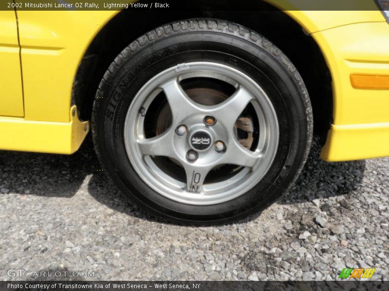 Lightning Yellow / Black 2002 Mitsubishi Lancer OZ Rally