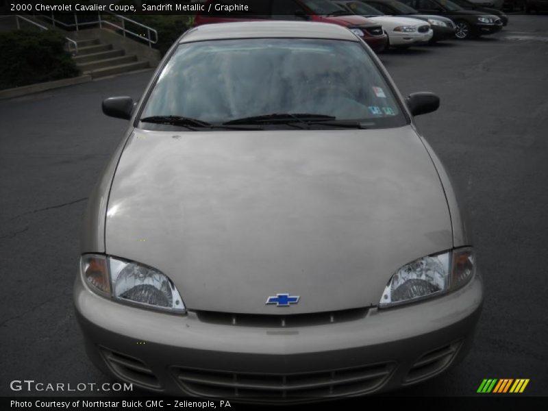Sandrift Metallic / Graphite 2000 Chevrolet Cavalier Coupe