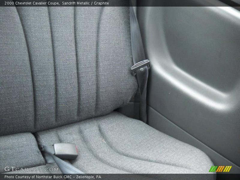 Sandrift Metallic / Graphite 2000 Chevrolet Cavalier Coupe