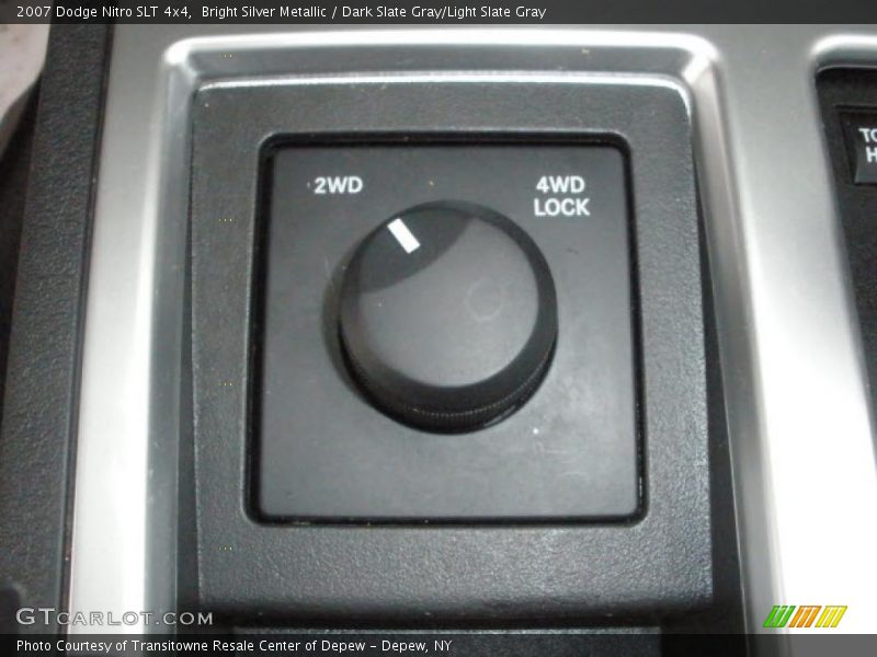 Bright Silver Metallic / Dark Slate Gray/Light Slate Gray 2007 Dodge Nitro SLT 4x4