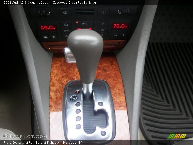 Goodwood Green Pearl / Beige 2002 Audi A6 3.0 quattro Sedan