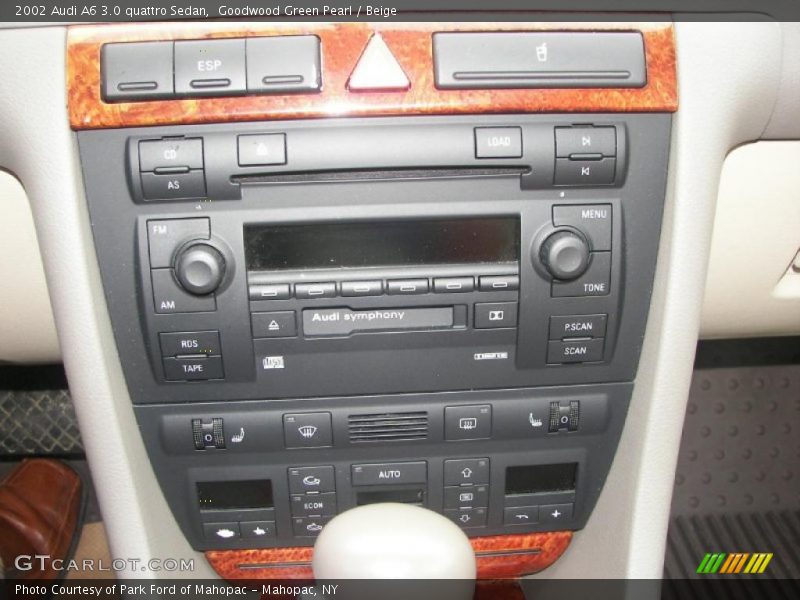Goodwood Green Pearl / Beige 2002 Audi A6 3.0 quattro Sedan