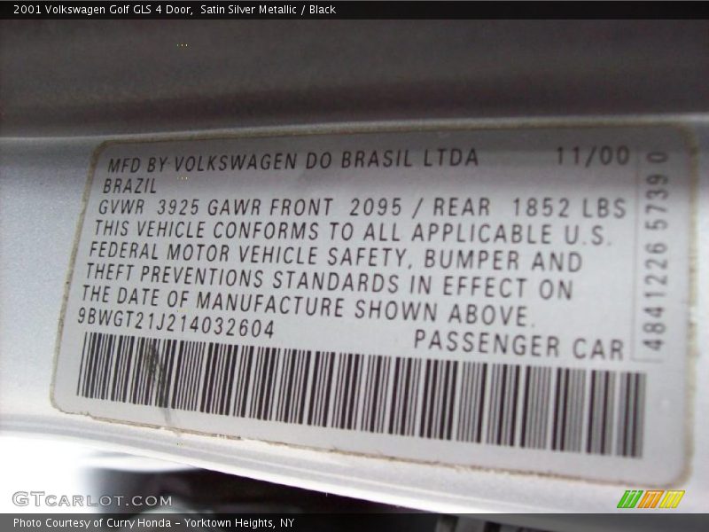 Satin Silver Metallic / Black 2001 Volkswagen Golf GLS 4 Door