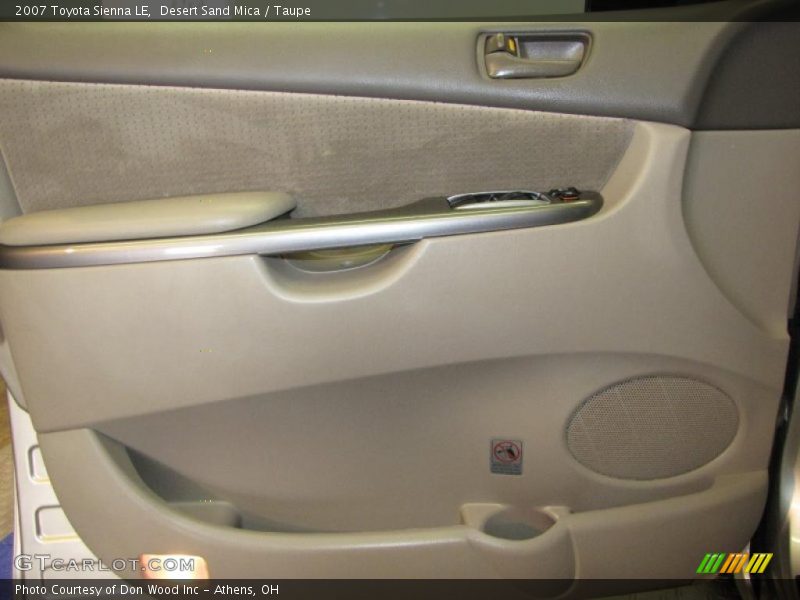Desert Sand Mica / Taupe 2007 Toyota Sienna LE