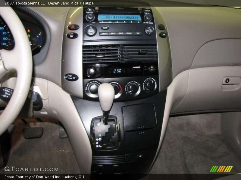 Desert Sand Mica / Taupe 2007 Toyota Sienna LE