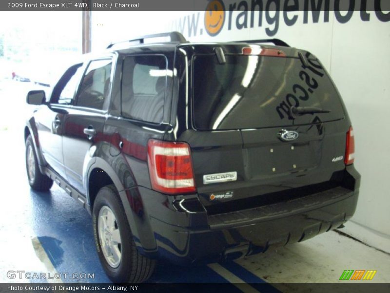 Black / Charcoal 2009 Ford Escape XLT 4WD