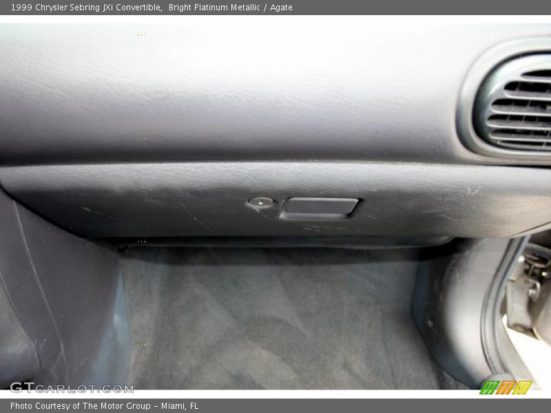 Bright Platinum Metallic / Agate 1999 Chrysler Sebring JXi Convertible