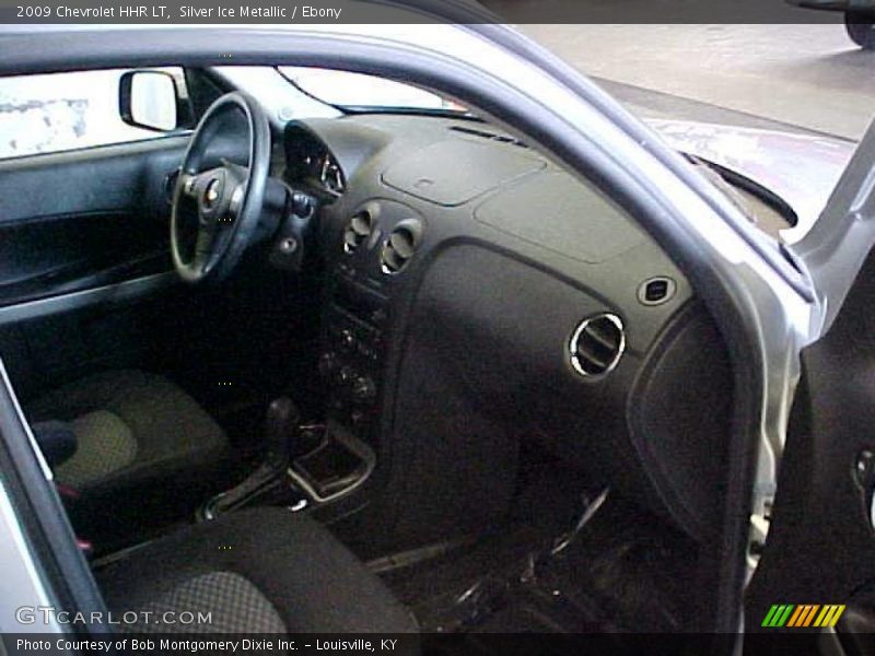 Silver Ice Metallic / Ebony 2009 Chevrolet HHR LT