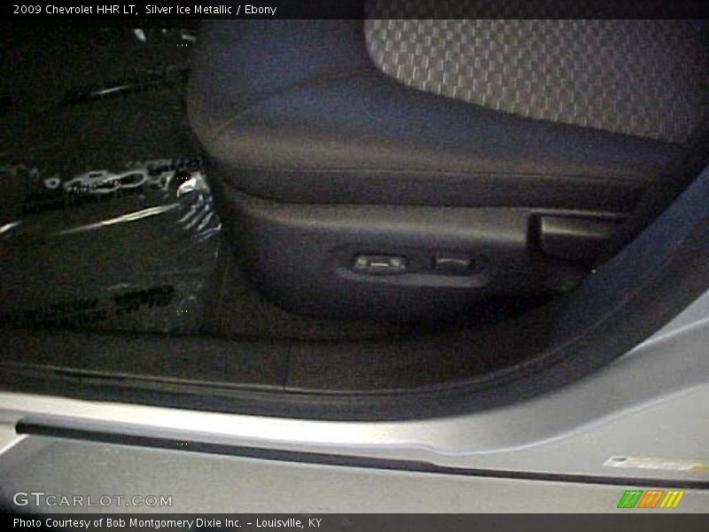Silver Ice Metallic / Ebony 2009 Chevrolet HHR LT
