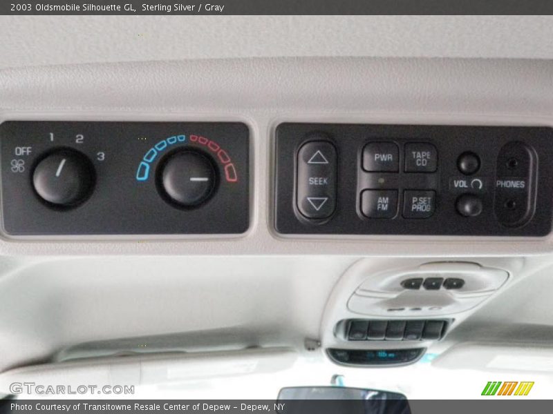 Sterling Silver / Gray 2003 Oldsmobile Silhouette GL