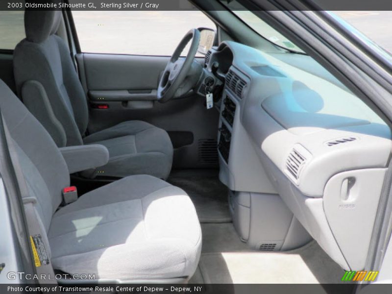 Sterling Silver / Gray 2003 Oldsmobile Silhouette GL