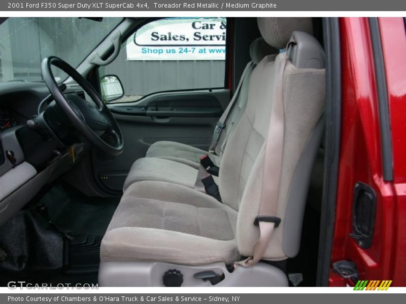 Toreador Red Metallic / Medium Graphite 2001 Ford F350 Super Duty XLT SuperCab 4x4