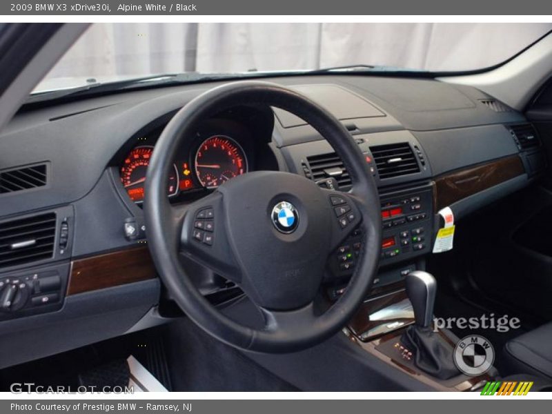 Alpine White / Black 2009 BMW X3 xDrive30i