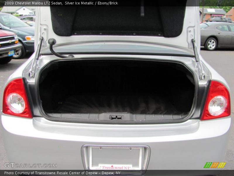 Silver Ice Metallic / Ebony/Brick 2009 Chevrolet Malibu LTZ Sedan