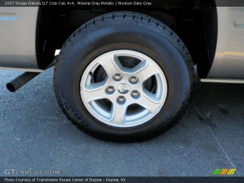 Mineral Gray Metallic / Medium Slate Gray 2007 Dodge Dakota SLT Club Cab 4x4