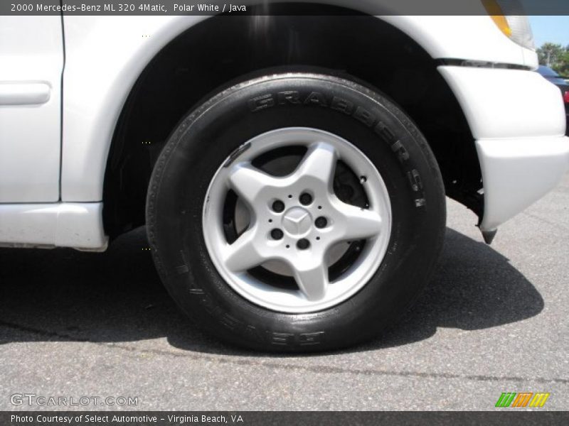 Polar White / Java 2000 Mercedes-Benz ML 320 4Matic