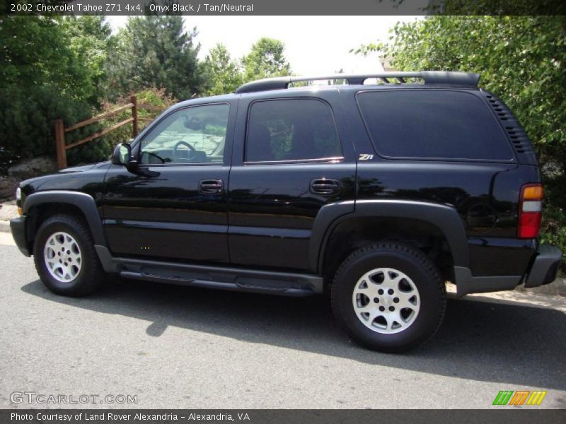 Onyx Black / Tan/Neutral 2002 Chevrolet Tahoe Z71 4x4