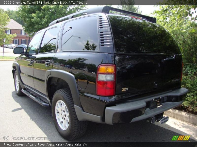 Onyx Black / Tan/Neutral 2002 Chevrolet Tahoe Z71 4x4