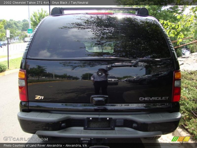 Onyx Black / Tan/Neutral 2002 Chevrolet Tahoe Z71 4x4
