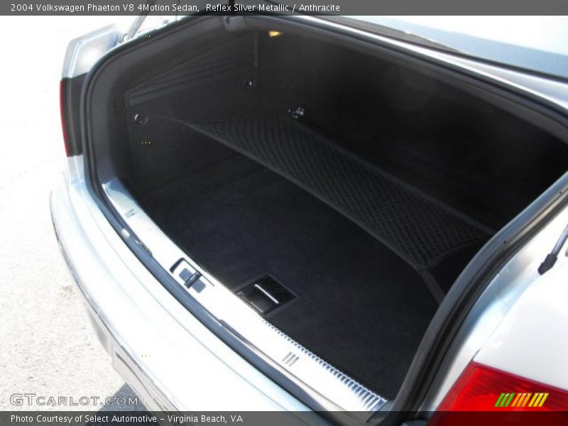 Reflex Silver Metallic / Anthracite 2004 Volkswagen Phaeton V8 4Motion Sedan