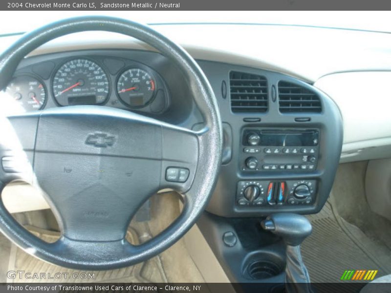 Sandstone Metallic / Neutral 2004 Chevrolet Monte Carlo LS