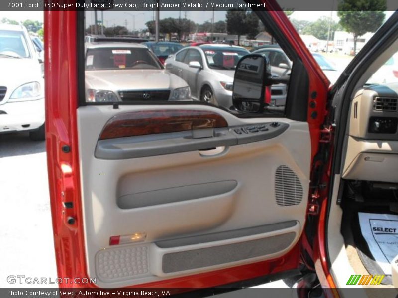 Bright Amber Metallic / Medium Parchment 2001 Ford F350 Super Duty Lariat Crew Cab