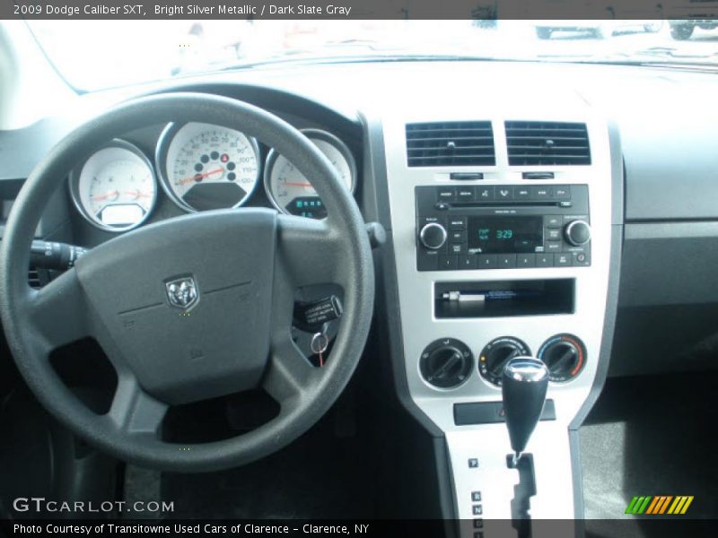 Bright Silver Metallic / Dark Slate Gray 2009 Dodge Caliber SXT