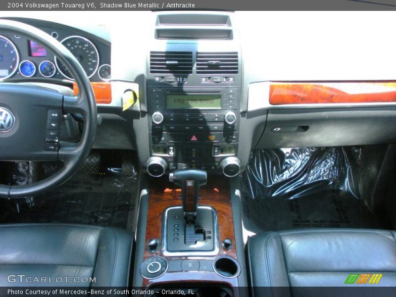 Shadow Blue Metallic / Anthracite 2004 Volkswagen Touareg V6