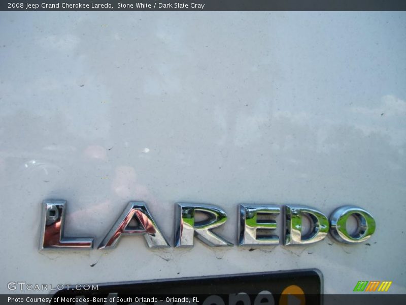 Stone White / Dark Slate Gray 2008 Jeep Grand Cherokee Laredo