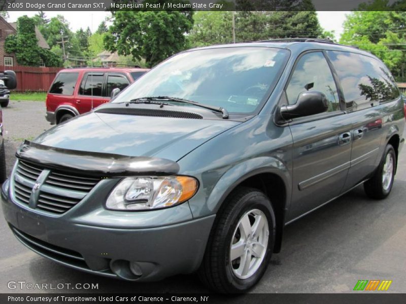 Magnesium Pearl / Medium Slate Gray 2005 Dodge Grand Caravan SXT