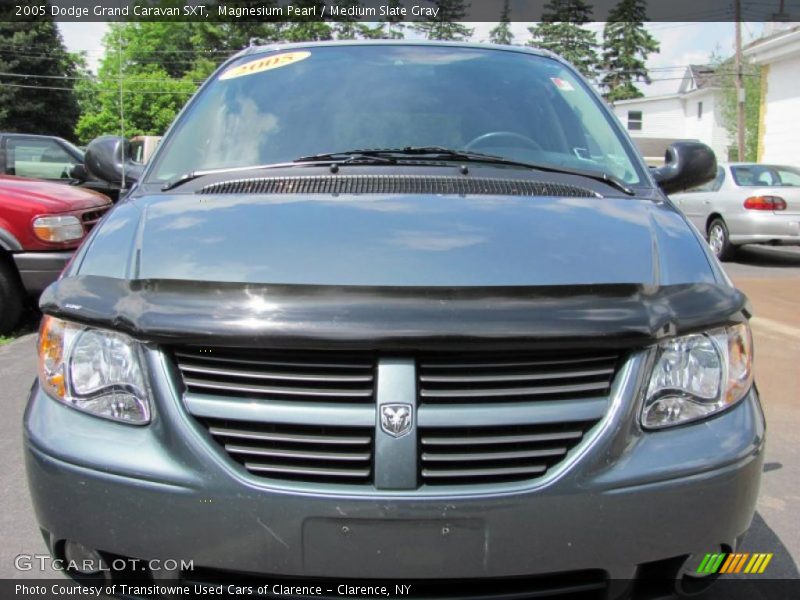 Magnesium Pearl / Medium Slate Gray 2005 Dodge Grand Caravan SXT
